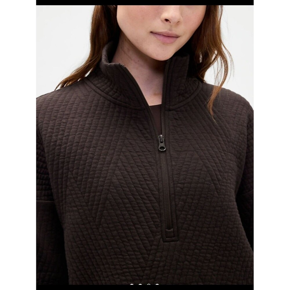 GapFit Quilted Jacquard Half-Zip Pullover Chocolate Brown Sz M Oversized Athleis